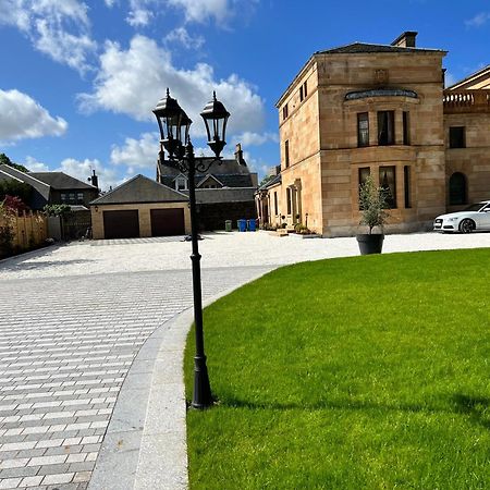 Beautiful 4-Bed Villa In Glasgow Eksteriør billede