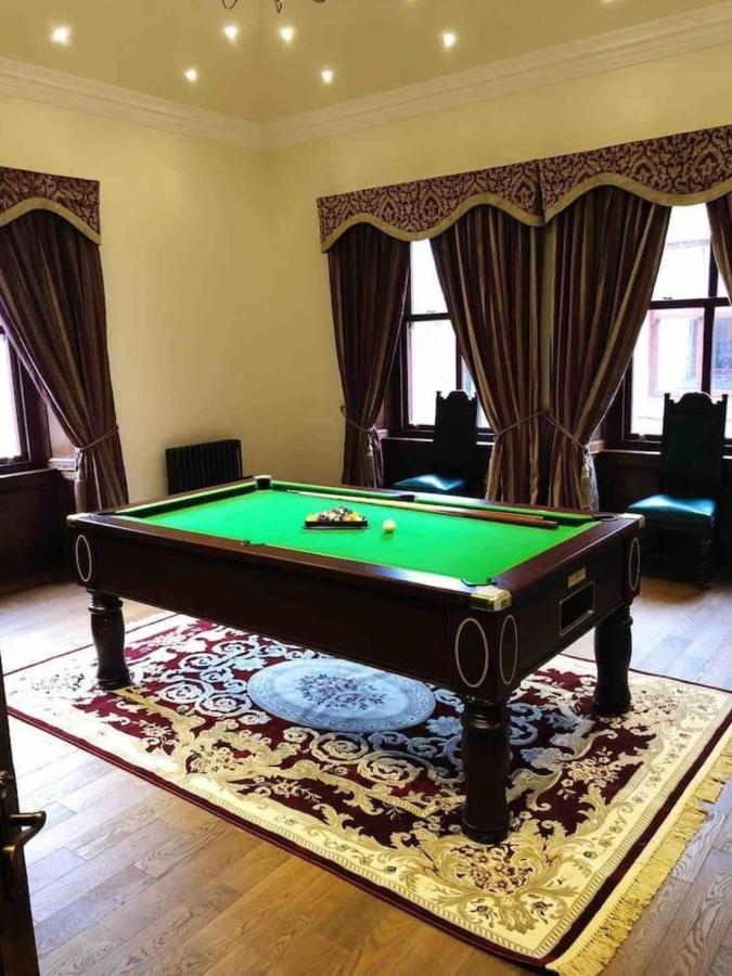 Beautiful 4-Bed Villa In Glasgow Eksteriør billede